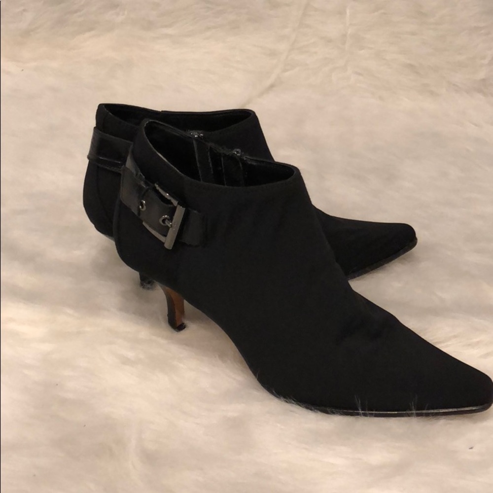 Donald J Pliner Black Ankle Booties